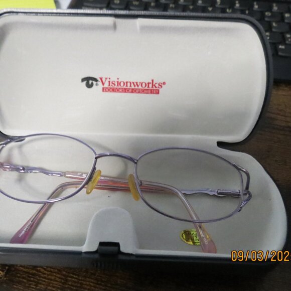 Modern Eyewear Pink Frames with Like New Case - Picture 7 of 7